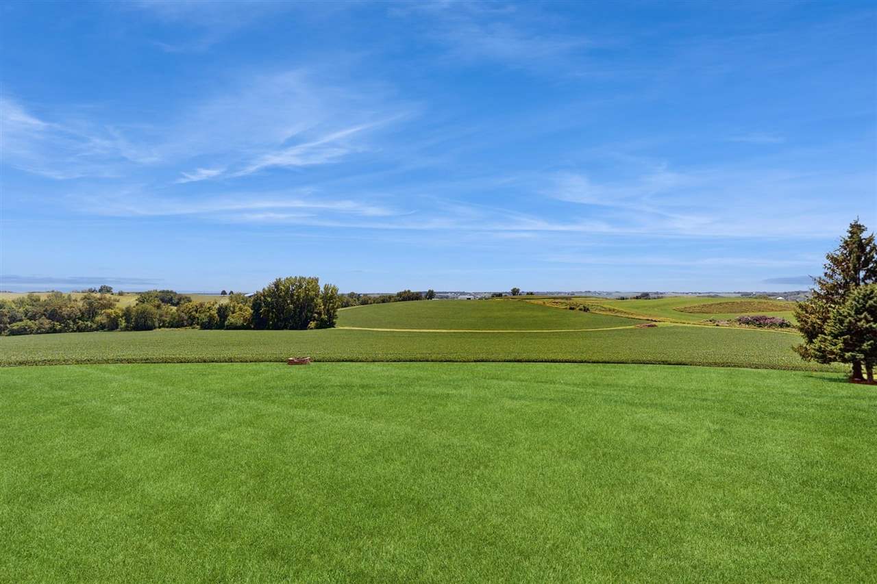 2076 Rogers Creek Road Ely, IA 52227 - Photo 42 of 51 Gallery Image 42