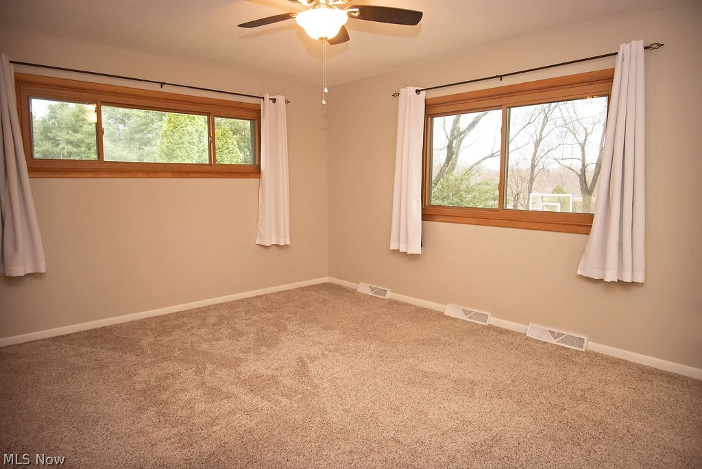 3234 Stanley Road Akron, OH 44333 - Photo 12 of 25 Gallery Image 12
