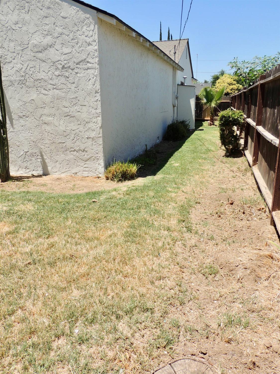 1898 Union Avenue Merced, CA 95340 - Photo 23 of 24 Gallery Image 23