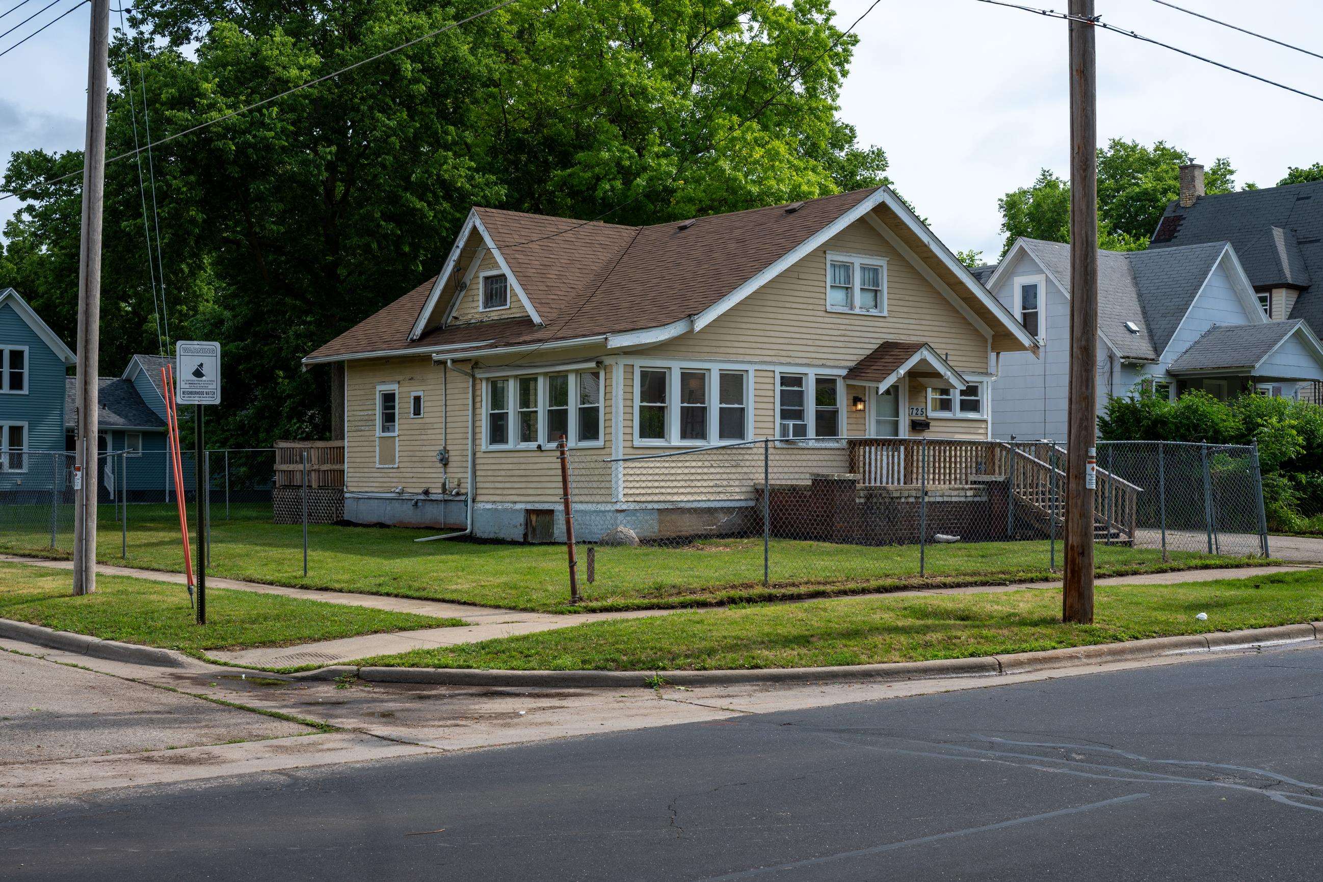 725 St Lawrence Avenue Beloit, WI 53511 - Photo 26 of 27