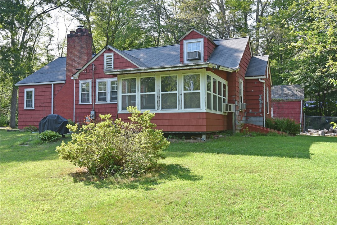 360 Westcott Road Scituate, RI 02857 - Photo 4 of 10