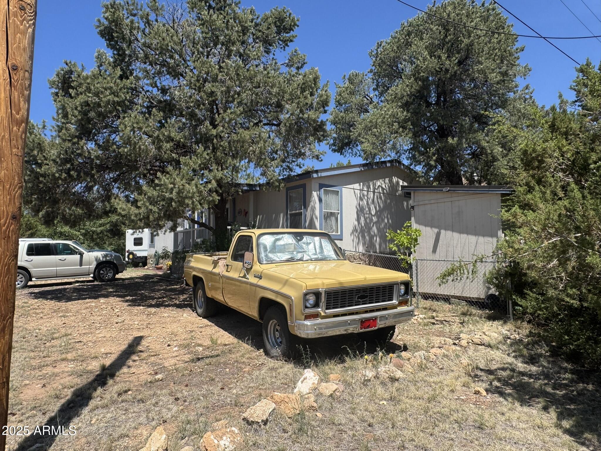 1998 Stagg Run Overgaard, AZ 85933 - Photo 12 of 61 IMG_3268