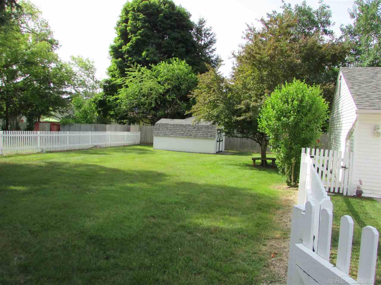7282 Zenith Road Lexington, MI 48450 - Photo 2 of 32