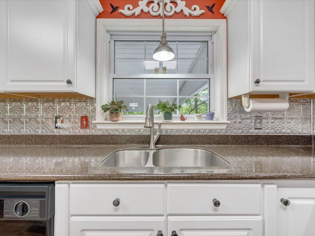 3475 Blue Knob Road Martinsville, VA 24112 - Photo 17 of 80 17-MIB04884