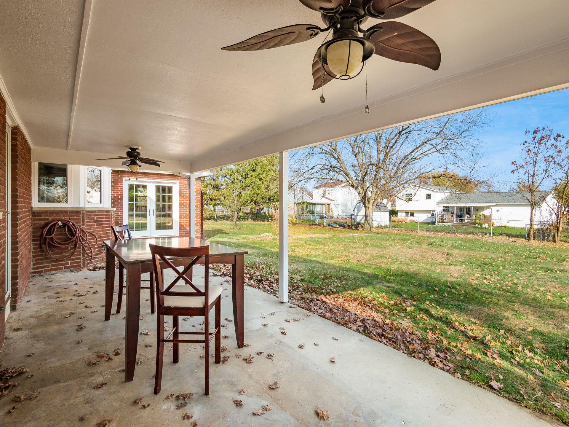 5474 Hoover Road Grove City, OH 43123 - Photo 34 of 48 Covered Patio
