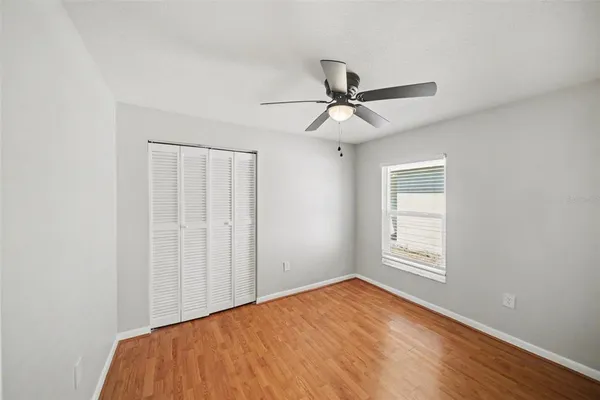 $319,900 | 2424 Camden Oaks Place, Valrico, FL 33594