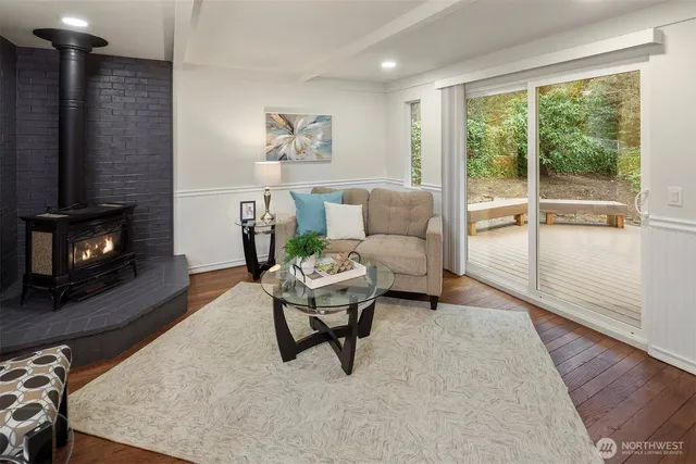 $1,275,000 | 9010 172nd Avenue Northeast, Redmond, WA 98052