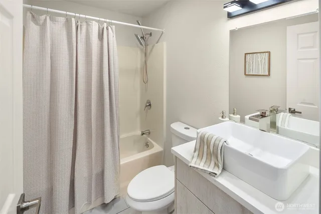 $1,275,000 | 9010 172nd Avenue Northeast, Redmond, WA 98052