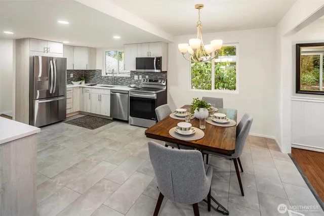 $1,275,000 | 9010 172nd Avenue Northeast, Redmond, WA 98052