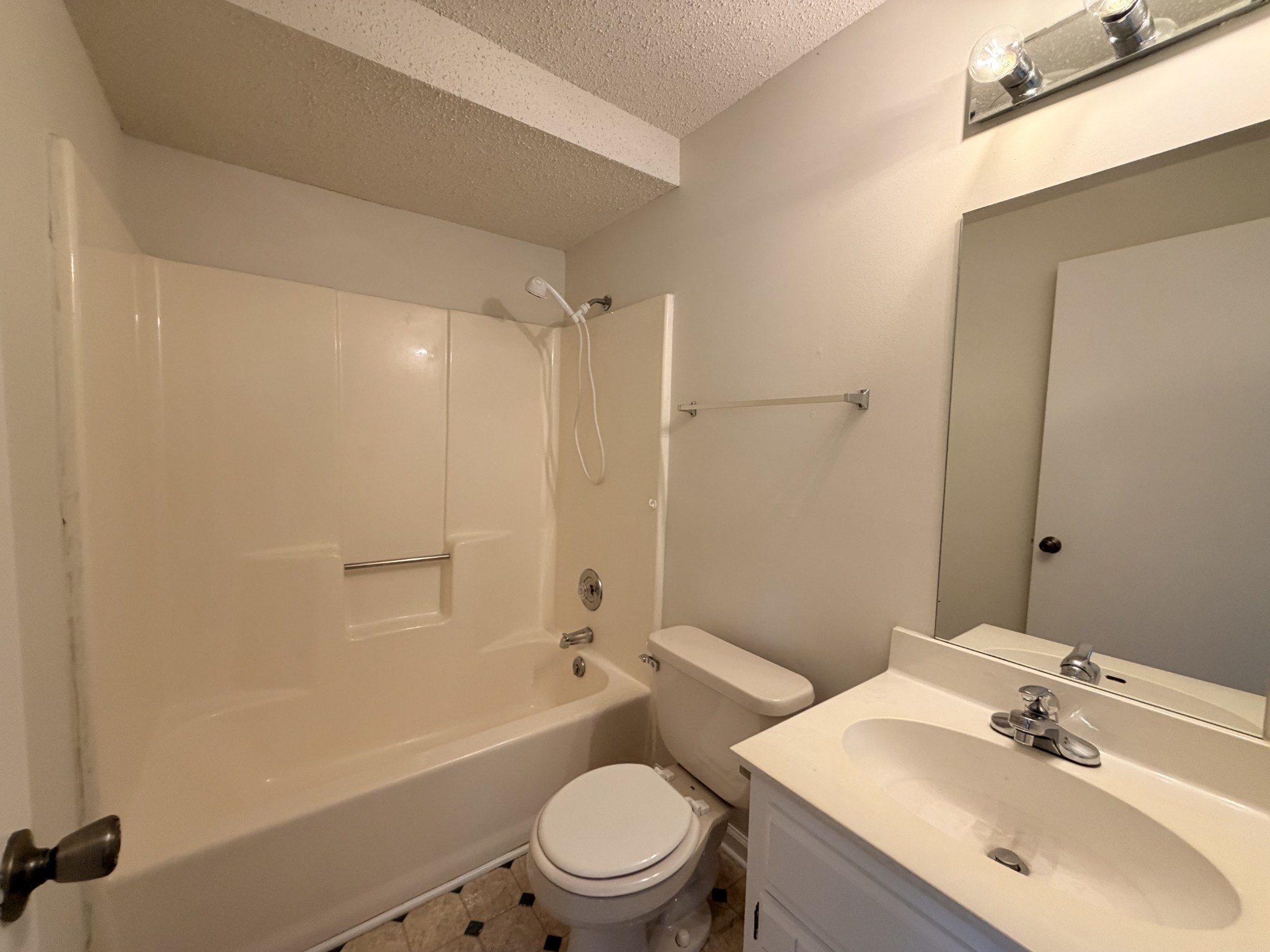 303 Paragon Mills Road Nashville, TN 37211 - Photo 12 of 22 Gallery Image 12