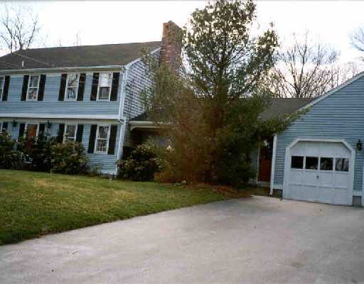 8 Hillside Road Cumberland, RI 02864 - Photo 1 of 1 Exterior Front.