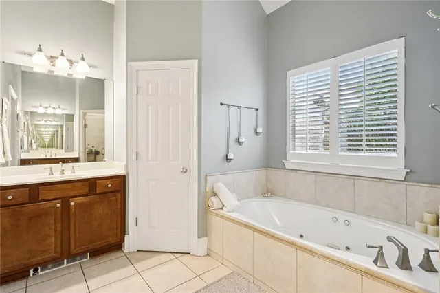 $560,000 | 142 Acadian Lane, Mandeville, LA 70471