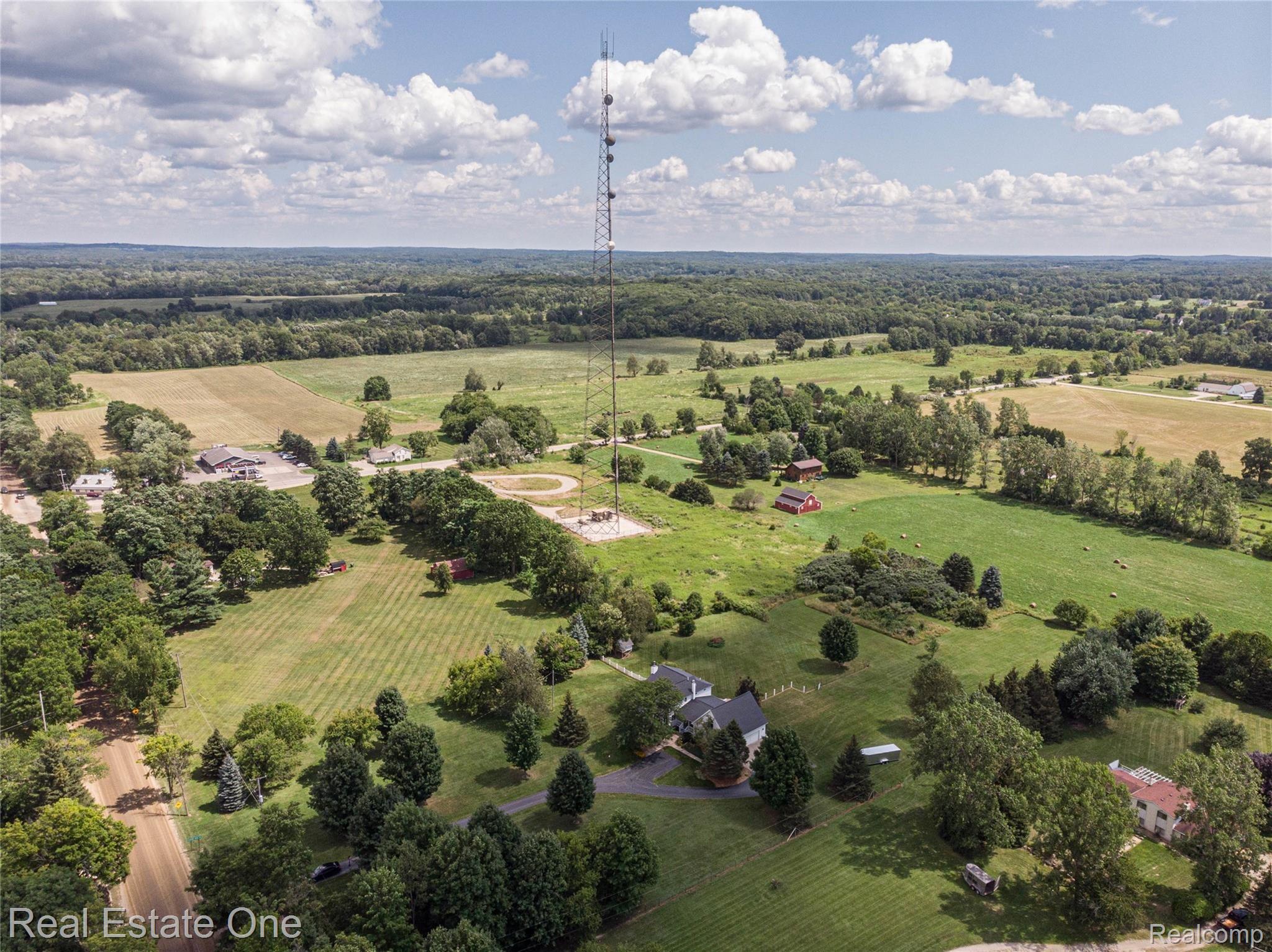 1490 Rose Center Road Fenton, MI 48430 - Photo 78 of 82 Aerial