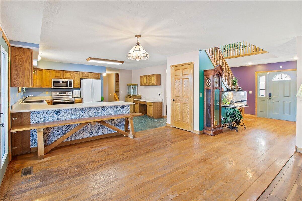 7320 Long Pond Road Cable, OH 43009 - Photo 12 of 78 12-IMG_7579