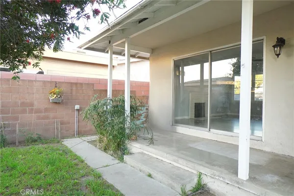 $4,000 | 13917 Wilkie Avenue, Gardena, CA 90249