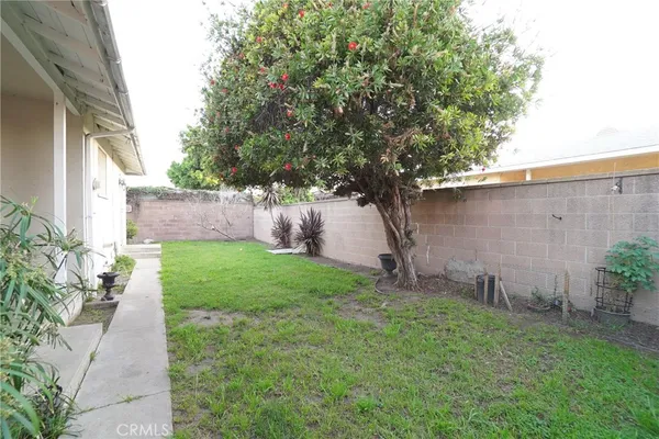 $4,000 | 13917 Wilkie Avenue, Gardena, CA 90249