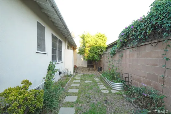 $4,000 | 13917 Wilkie Avenue, Gardena, CA 90249