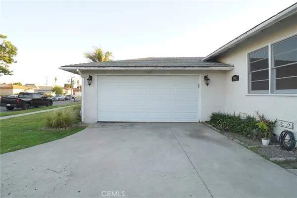 $4,000 | 13917 Wilkie Avenue, Gardena, CA 90249