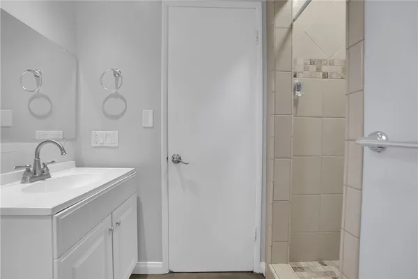 $4,000 | 13917 Wilkie Avenue, Gardena, CA 90249