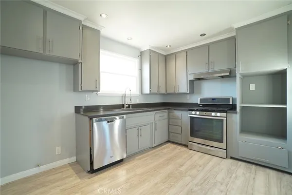 $4,000 | 13917 Wilkie Avenue, Gardena, CA 90249