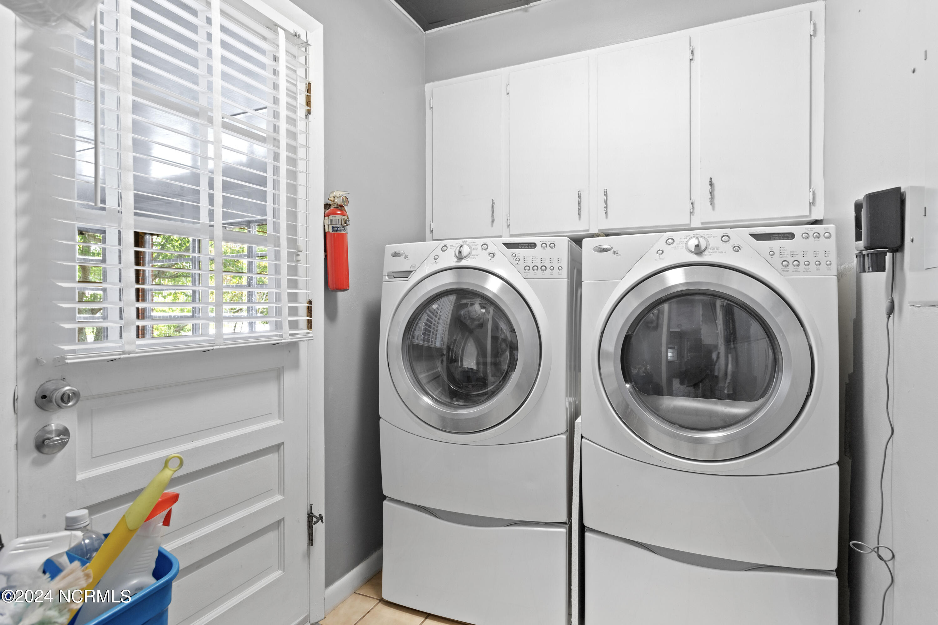 104 Sherrill Loop Road Sneads Ferry, NC 28460 - Photo 14 of 40 Laundry Room