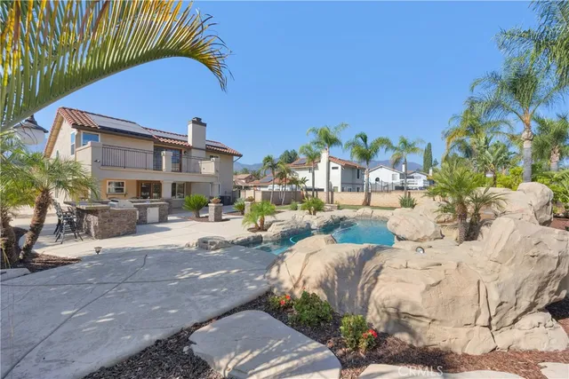 $5,000 | 1247 Bridgeport Road, Corona, CA 92882