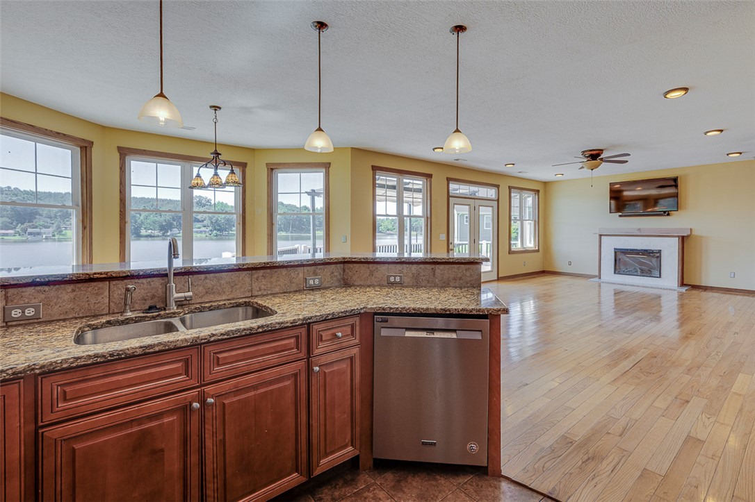 450 Johnson Avenue Anderson, SC 29621 - Photo 17 of 49