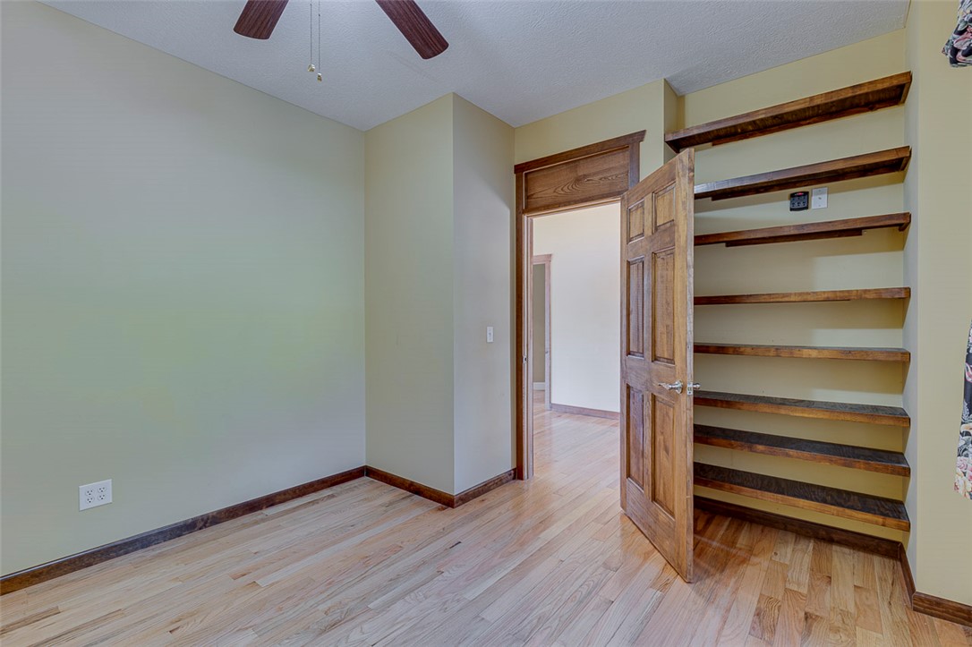 450 Johnson Avenue Anderson, SC 29621 - Photo 6 of 49