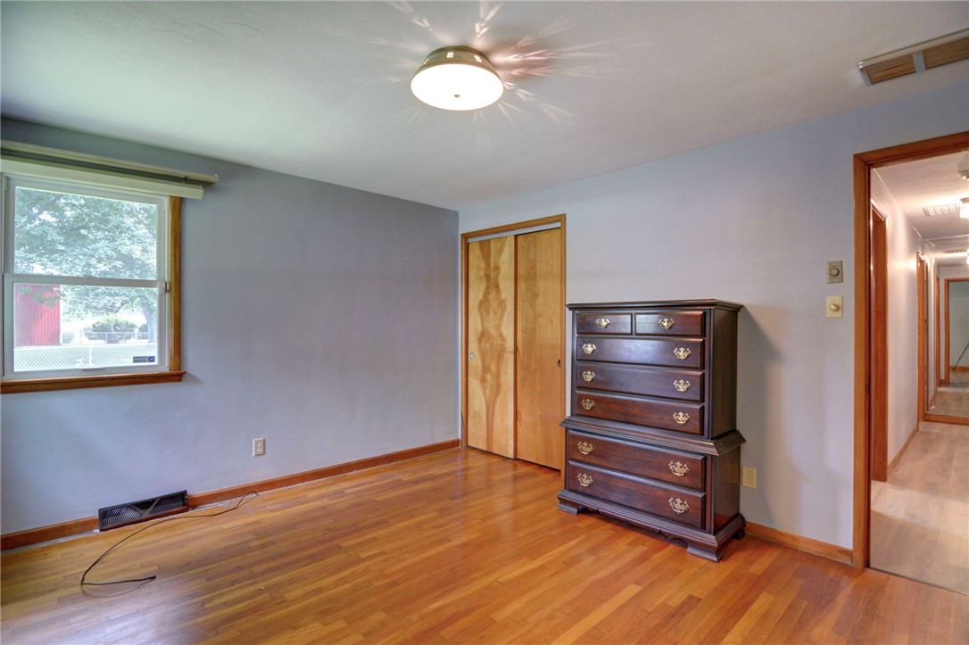 630 Montgomery Lane Decatur, IL 62526 - Photo 19 of 33