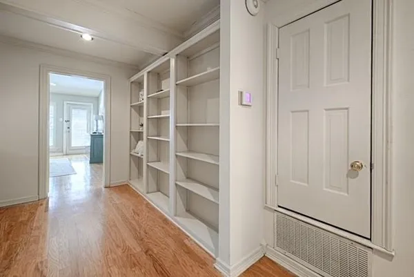 $2,980 | 5136 Westgrove Drive, Unit 5136, Dallas, TX 75248