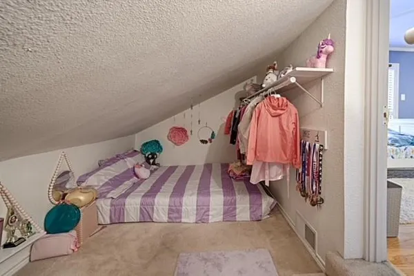 $2,980 | 5136 Westgrove Drive, Unit 5136, Dallas, TX 75248