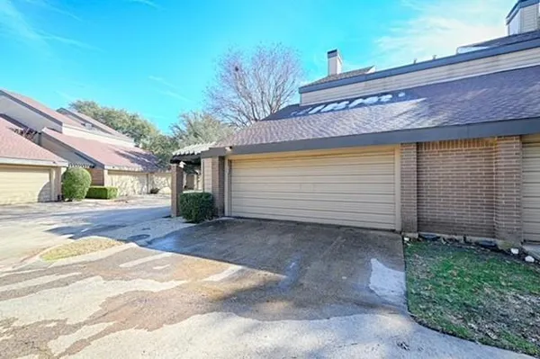 $2,980 | 5136 Westgrove Drive, Unit 5136, Dallas, TX 75248