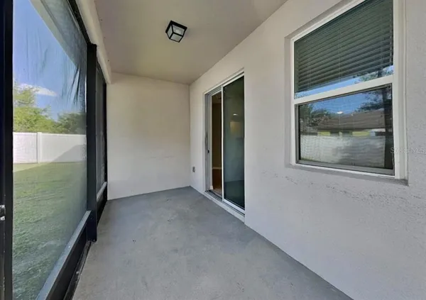 $1,800 | 1435 Piney Branch Circle, Valrico, FL 33594