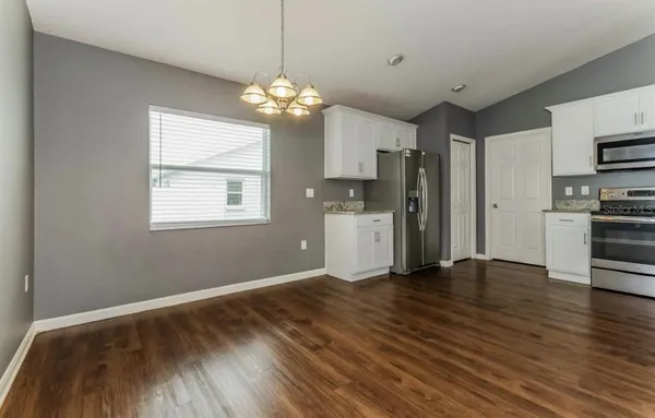 $1,800 | 1435 Piney Branch Circle, Valrico, FL 33594