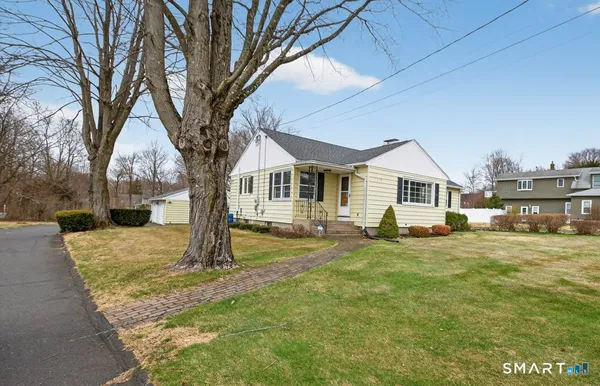 $399,500 | 238 West Street, Southington, CT 06479