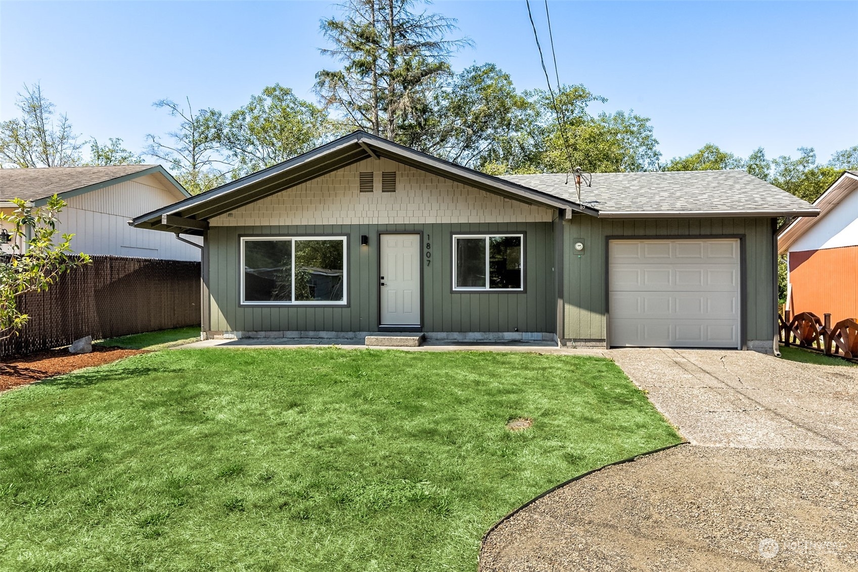 1807 Harding Road Aberdeen, WA 98520 - Photo 1 of 16 Gallery Image 1