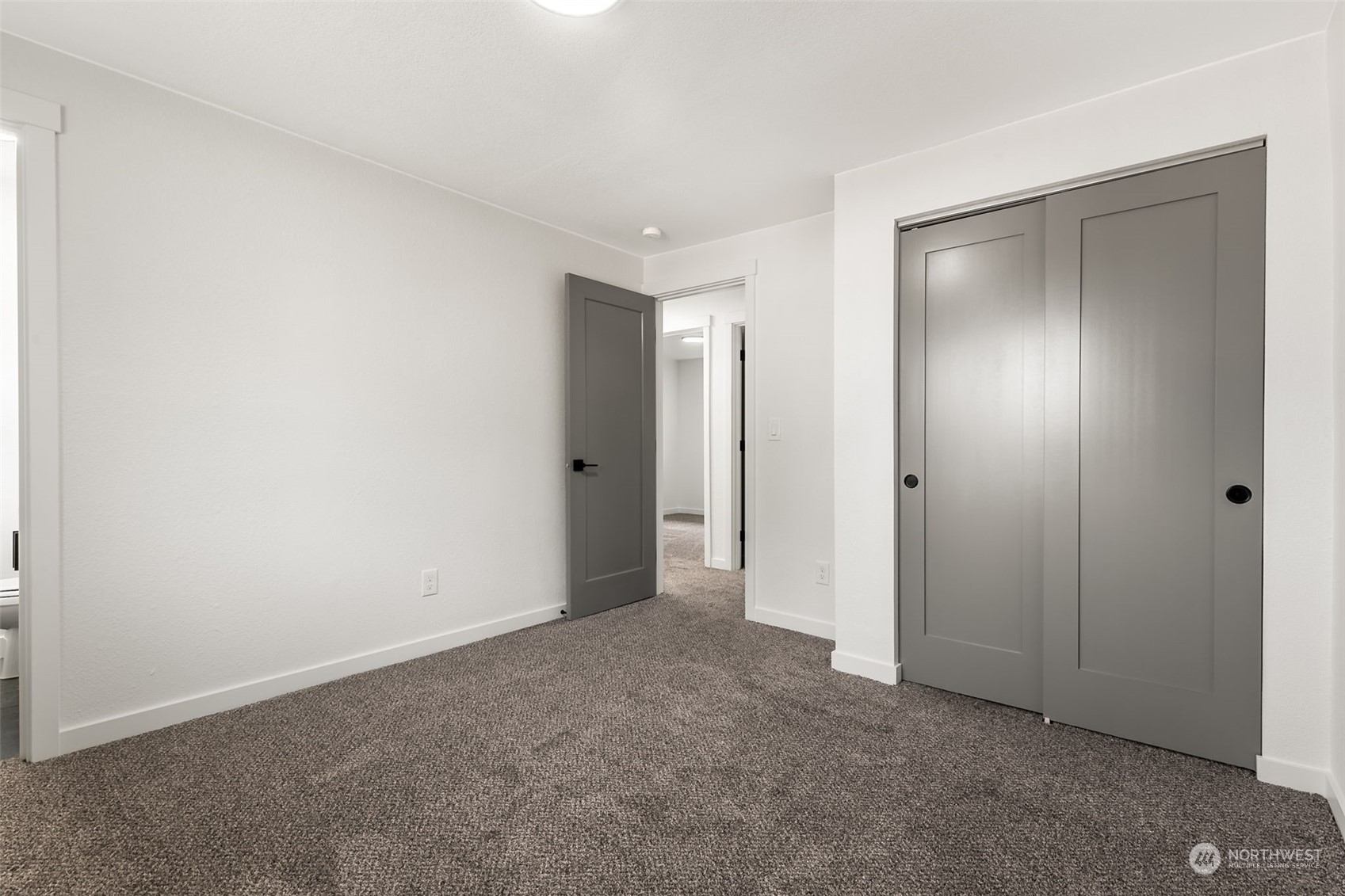 1807 Harding Road Aberdeen, WA 98520 - Photo 14 of 16 Gallery Image 14