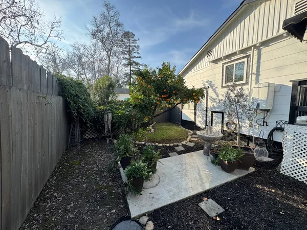 $238,000 | 1777 Circle Drive, Isleton, CA 95641