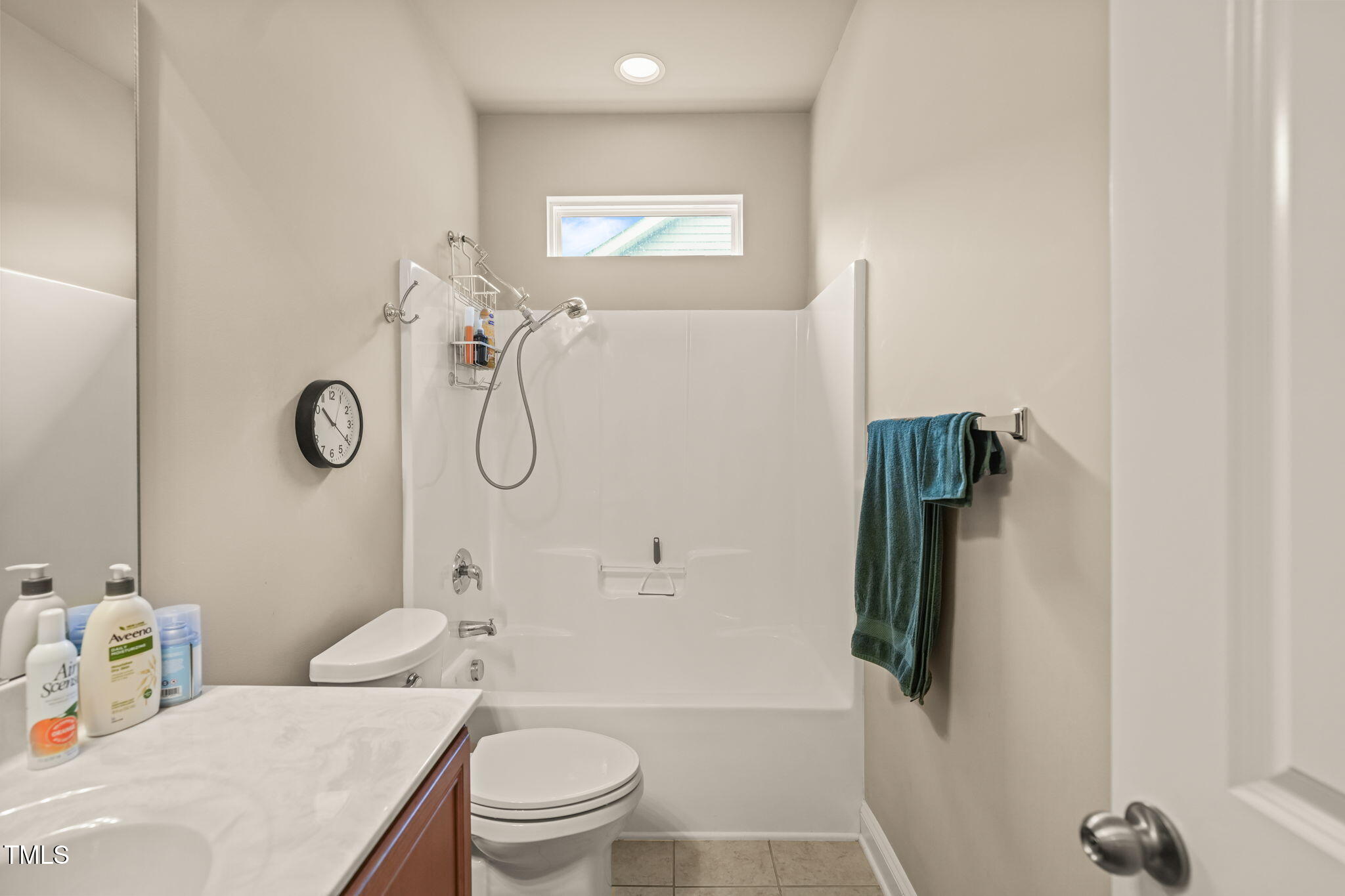 320 Trout Valley Road Wake Forest, NC 27587 - Photo 35 of 47 Hall Bath