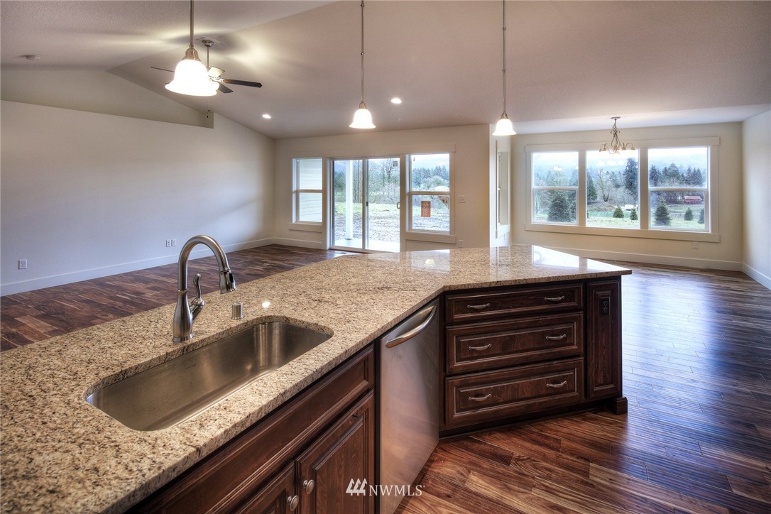 440 Englert Road Woodland, WA 98674 - Photo 7 of 24 Gallery Image 7