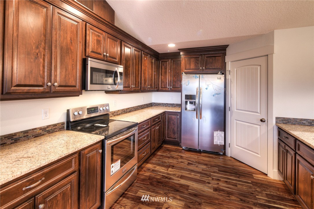 440 Englert Road Woodland, WA 98674 - Photo 9 of 24 Gallery Image 9