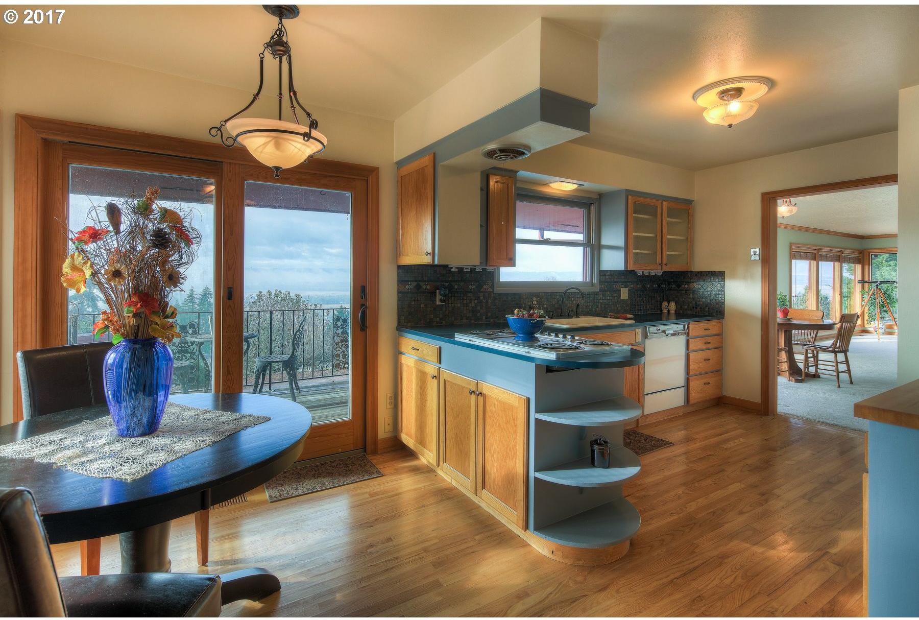 507 South Hillhurst Road, Unit 1 Ridgefield, WA 98642 - Photo 15 of 32 Gallery Image 15
