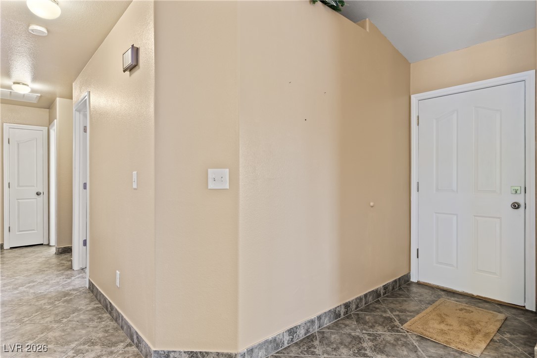 121 Hermosa Way Mesquite, NV 89027 - Photo 5 of 38