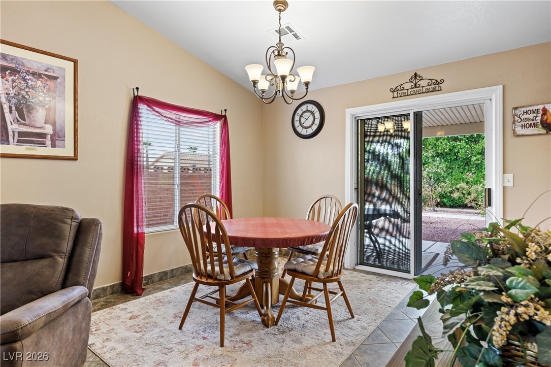 121 Hermosa Way Mesquite, NV 89027 - Photo 7 of 38