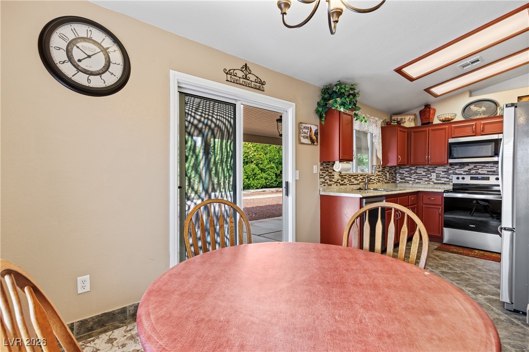 121 Hermosa Way Mesquite, NV 89027 - Photo 8 of 38