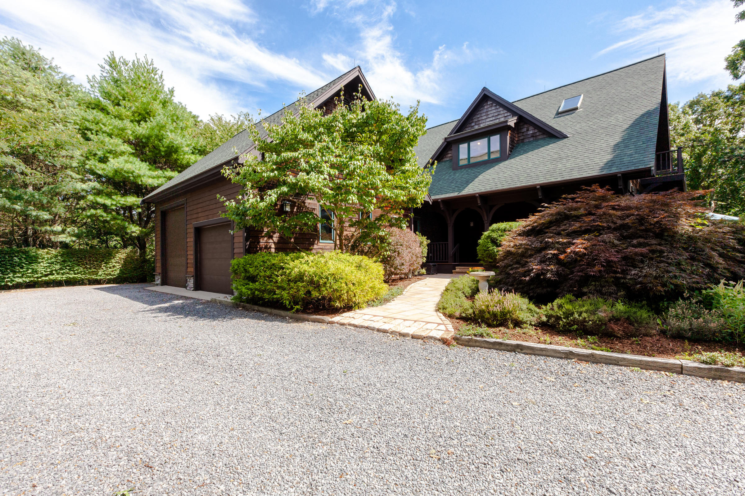 155 Griffiths Pond Road Brewster, MA 02631 - Photo 9 of 54 155GriffithsPondRd-06-w