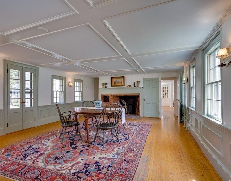 191 Concord Road Lincoln, MA 01773 - Photo 3 of 38