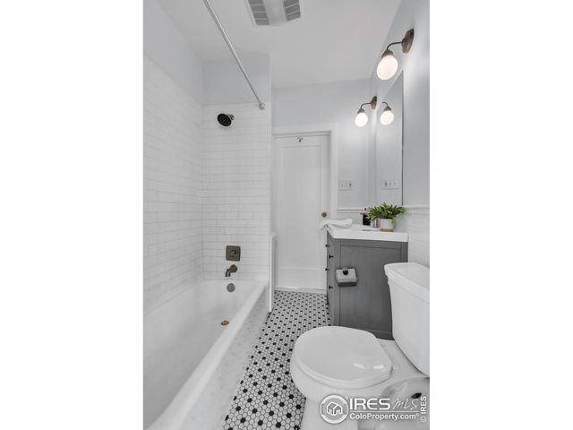 $662,000 | 322 Vivian Street, Longmont, CO 80501