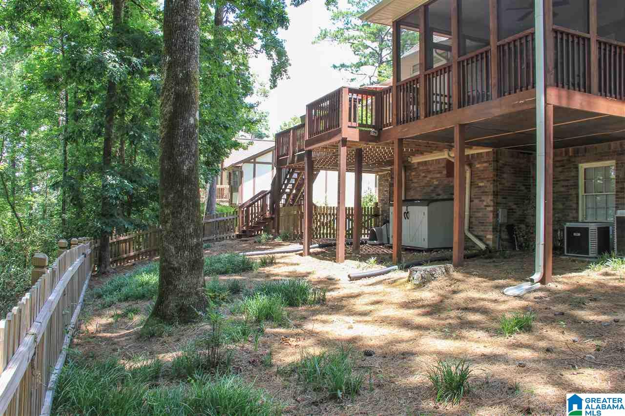 1932 Crossvine Road Hoover, AL 35244 - Photo 6 of 30