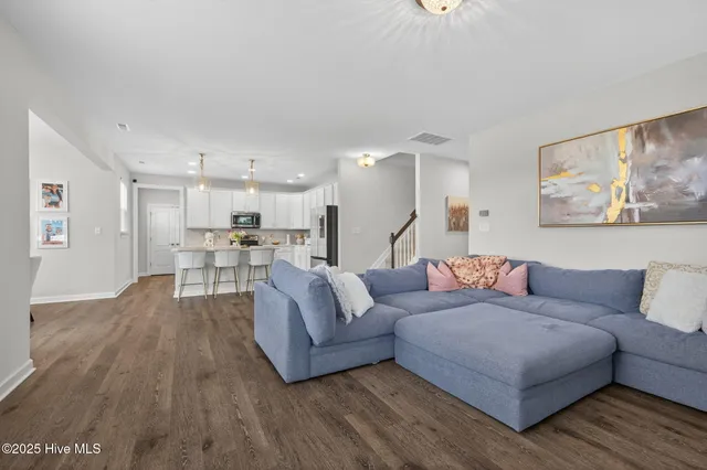 $575,000 | 105 Moorland Way, Moyock, NC 27958